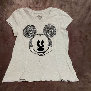 Juniors Mickey Mouse tshirt